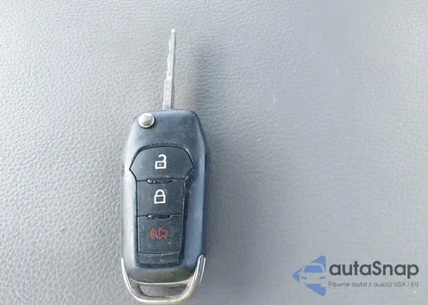 2017 Ford F-150 Xl z USA, uszkodzony, nr VIN 1FTMF1C88HFA30489